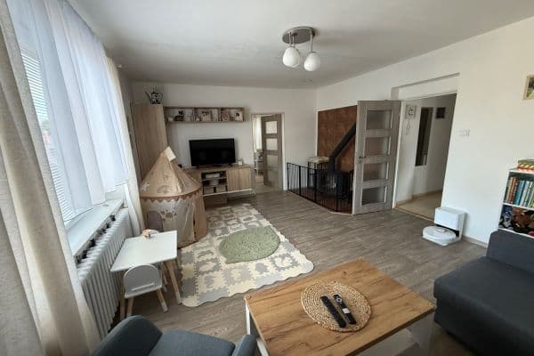 Predaj bytu 3-izbový 100 m², Nad Nádrží, Nasavrky Predaj bytu 3-izbový 100 m², Nad Nádrží, Nasavrky