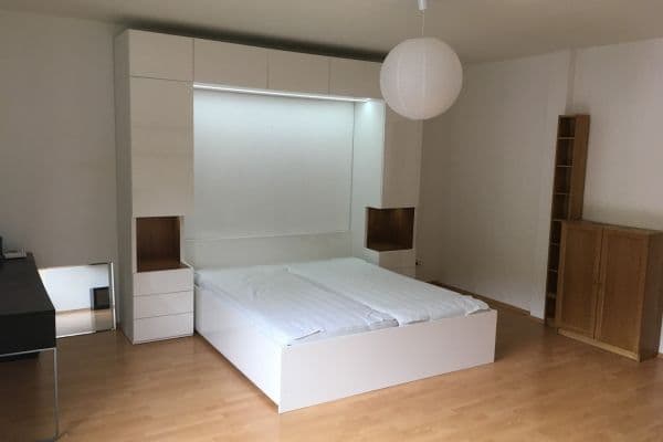Prenájom bytu 2-izbový 59 m², Pod Novým lesem, Praha Prenájom bytu 2-izbový 59 m², Pod Novým lesem, Praha