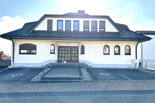 Prenájom bytu 4-izbový 112 m², Hünfelden Prenájom bytu 4-izbový 112 m², Hünfelden