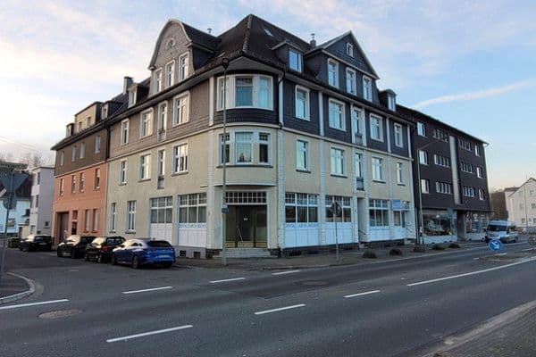 Prenájom bytu 4-izbový 113 m², Gummersbach Prenájom bytu 4-izbový 113 m², Gummersbach