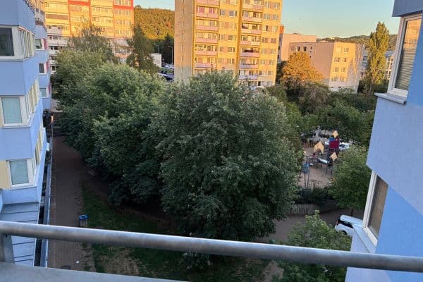 Prenájom bytu 2-izbový 65 m², Kudrnova, Praha Prenájom bytu 2-izbový 65 m², Kudrnova, Praha