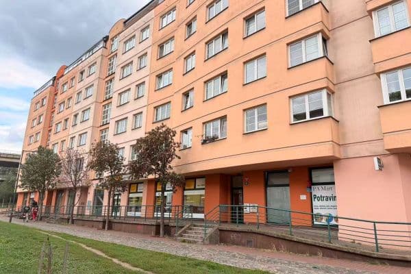Predaj bytu 2-izbový 68 m², Praha Predaj bytu 2-izbový 68 m², Praha