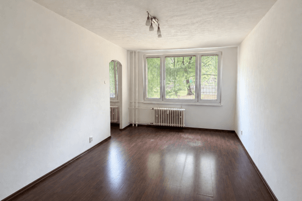 Predaj bytu 3-izbový 55 m², Varnsdorfská, Praha Predaj bytu 3-izbový 55 m², Varnsdorfská, Praha