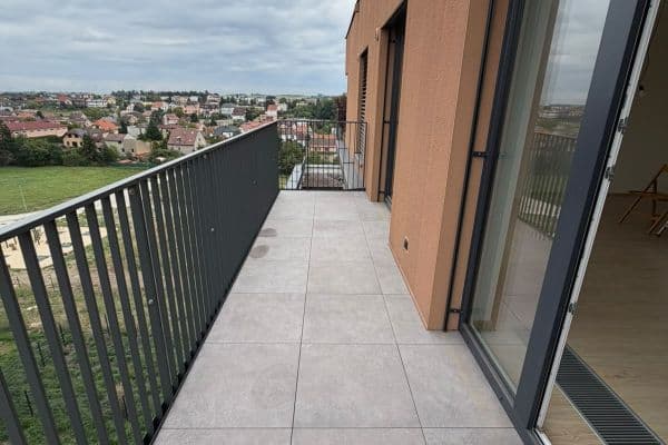 Prenájom bytu 1-izbový 30 m², Jáchymovská, Praha Prenájom bytu 1-izbový 30 m², Jáchymovská, Praha