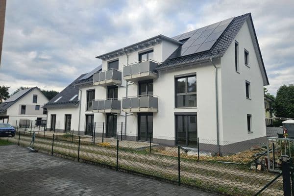 Prenájom bytu 3-izbový 81 m², Nürnberg Prenájom bytu 3-izbový 81 m², Nürnberg