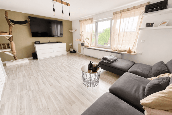 Predaj domu 120 m², pozemok 419 m², Weinstr. 47, Oberderdingen Predaj domu 120 m², pozemok 419 m², Weinstr. 47, Oberderdingen