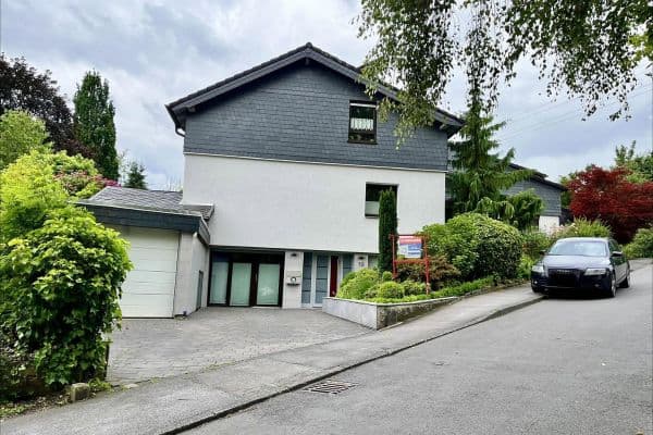 Predaj domu 174 m², pozemok 608 m², Schwerte Predaj domu 174 m², pozemok 608 m², Schwerte