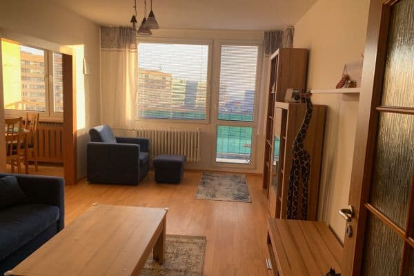 Prenájom bytu 3-izbový 68 m², Ctěnická, Praha Prenájom bytu 3-izbový 68 m², Ctěnická, Praha