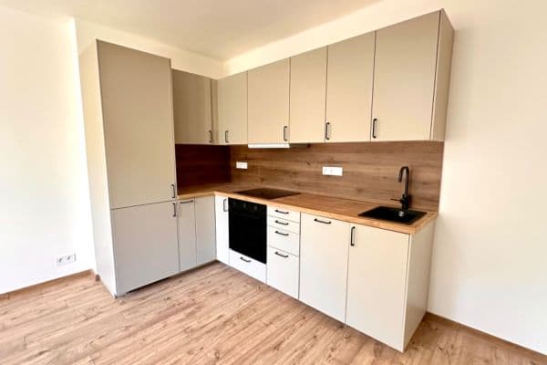 Predaj bytu 2-izbový 36 m², Rýmařovská, Praha Predaj bytu 2-izbový 36 m², Rýmařovská, Praha