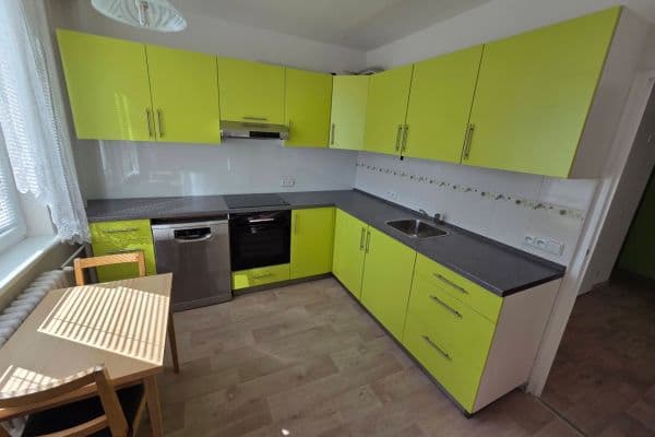 Predaj bytu 3-izbový 72 m², Blatnická, Brno Predaj bytu 3-izbový 72 m², Blatnická, Brno