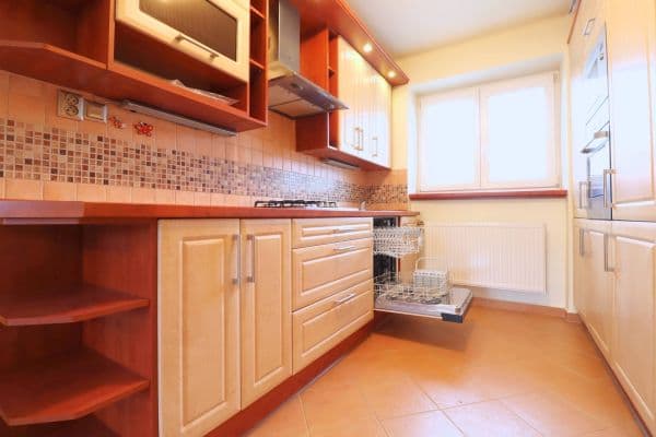 Prenájom bytu 2-izbový 56 m², Mikoláše Alše, Kolín Prenájom bytu 2-izbový 56 m², Mikoláše Alše, Kolín