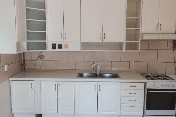 Prenájom bytu 2-izbový 43 m², Tovární, Studénka Prenájom bytu 2-izbový 43 m², Tovární, Studénka