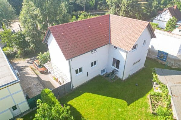 Predaj domu 245 m², pozemok 620 m², Leipzig, Sasko Predaj domu 245 m², pozemok 620 m², Leipzig, Sasko