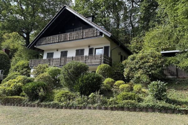 Predaj domu 140 m², pozemok 909 m², Schlüchtern Predaj domu 140 m², pozemok 909 m², Schlüchtern