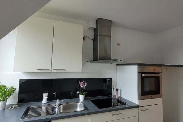Prenájom bytu 2-izbový 90 m², Bönningstedt Prenájom bytu 2-izbový 90 m², Bönningstedt