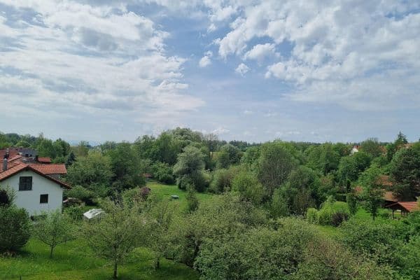 Prenájom bytu 3-izbový 96 m², Rosenheimer Str. 31, Grafing, Bavorsko Prenájom bytu 3-izbový 96 m², Rosenheimer Str. 31, Grafing, Bavorsko