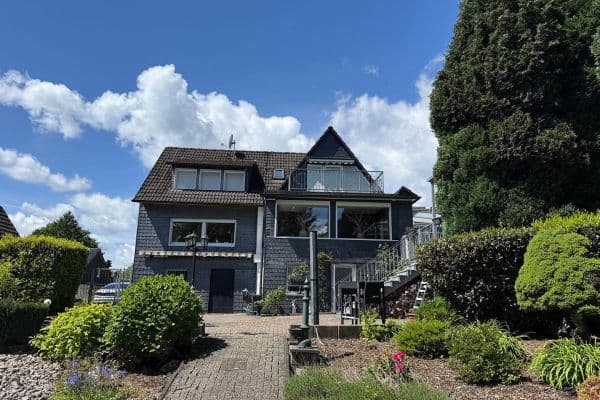 Predaj domu 158 m², pozemok 1.249 m², Remscheid Predaj domu 158 m², pozemok 1.249 m², Remscheid