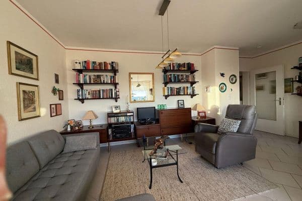 Prenájom bytu 2-izbový 48 m², Pinneberg, Šlezvicko-Holštajnsko Prenájom bytu 2-izbový 48 m², Pinneberg, Šlezvicko-Holštajnsko