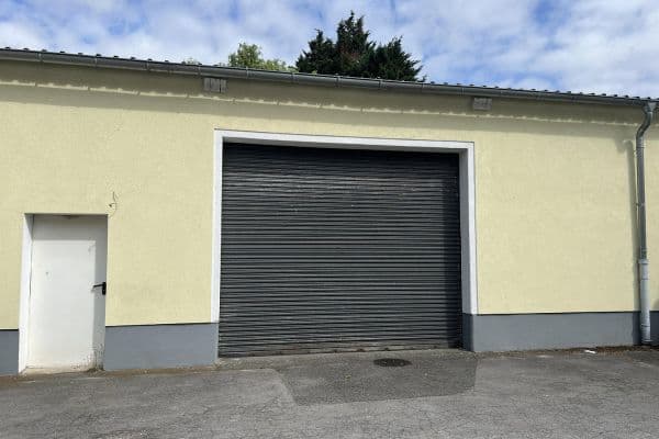 Prenájom nebytového priestoru 320 m², In der Aue 10, Waltrop Prenájom nebytového priestoru 320 m², In der Aue 10, Waltrop