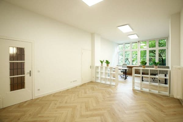 Prenájom kancelárie 131 m², Steinstr. 123, Krefeld, Severné Porýnie - Westfálsko Prenájom kancelárie 131 m², Steinstr. 123, Krefeld, Severné Porýnie - Westfálsko