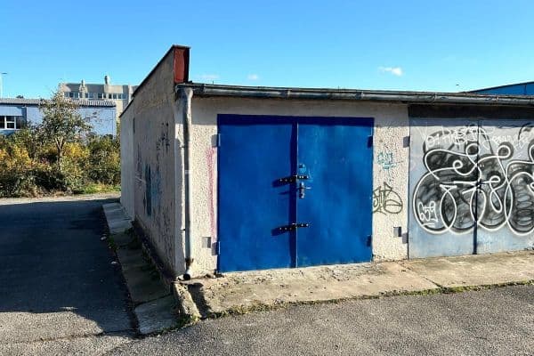 Prenájom garáže 19 m², Podle Kačerova, Praha Prenájom garáže 19 m², Podle Kačerova, Praha