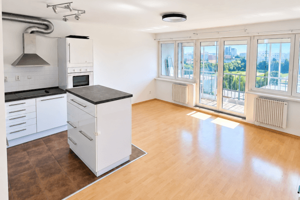 Predaj bytu 3-izbový 76 m², Fryčovická, Praha Predaj bytu 3-izbový 76 m², Fryčovická, Praha