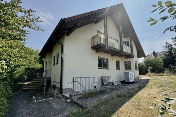 Predaj domu 180 m², pozemok 978 m², Zapfendorf Predaj domu 180 m², pozemok 978 m², Zapfendorf