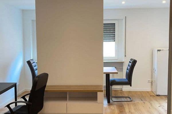 Prenájom bytu 1-izbový 40 m², Lortzingstr. 9, Mannheim, Bádensko-Wurttembersko Prenájom bytu 1-izbový 40 m², Lortzingstr. 9, Mannheim, Bádensko-Wurttembersko