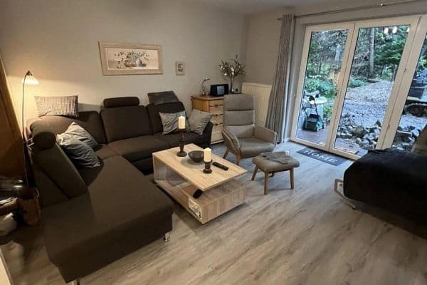 Prenájom bytu 1-izbový 40 m², Hamburg, Hamburg Prenájom bytu 1-izbový 40 m², Hamburg, Hamburg