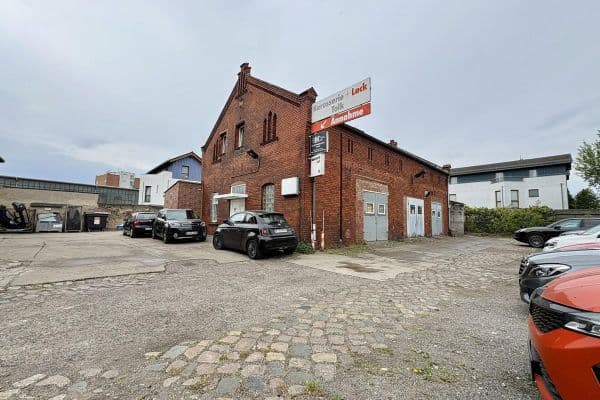 Prenájom nebytového priestoru 753 m², Siegfried-Berger-Straße 5, Berlin, Berlín Prenájom nebytového priestoru 753 m², Siegfried-Berger-Straße 5, Berlin, Berlín