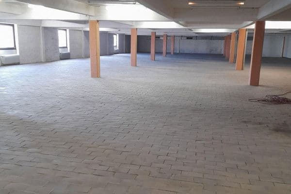 Prenájom nebytového priestoru 1.040 m², Heidehofweg 16, Tangstedt Prenájom nebytového priestoru 1.040 m², Heidehofweg 16, Tangstedt