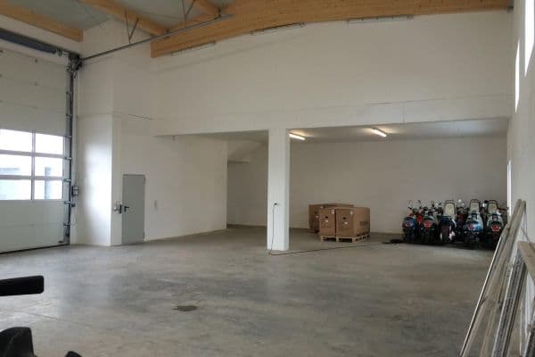 Prenájom nebytového priestoru 800 m², Markt Indersdorf, Bavorsko Prenájom nebytového priestoru 800 m², Markt Indersdorf, Bavorsko