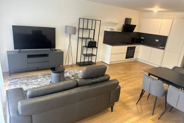 Prenájom bytu 2-izbový 65 m², Mannheim Prenájom bytu 2-izbový 65 m², Mannheim