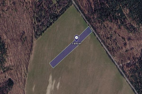 Predaj pozemku 1.594 m², Loučeň Predaj pozemku 1.594 m², Loučeň