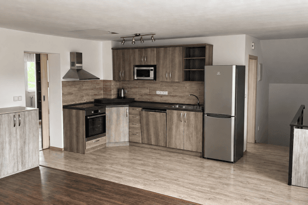 Prenájom bytu 3-izbový 77 m², Legera, Zlín Prenájom bytu 3-izbový 77 m², Legera, Zlín