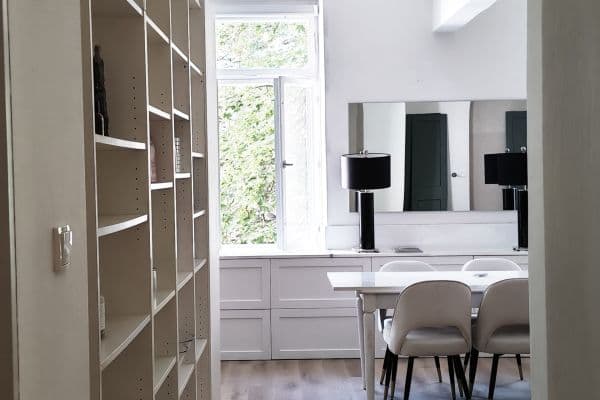Prenájom bytu 3-izbový 99 m², Slezská, Praha Prenájom bytu 3-izbový 99 m², Slezská, Praha