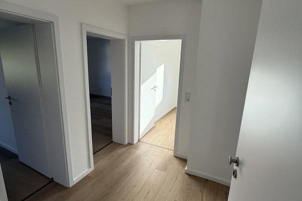 Prenájom bytu 2-izbový 60 m², Bendorf Prenájom bytu 2-izbový 60 m², Bendorf