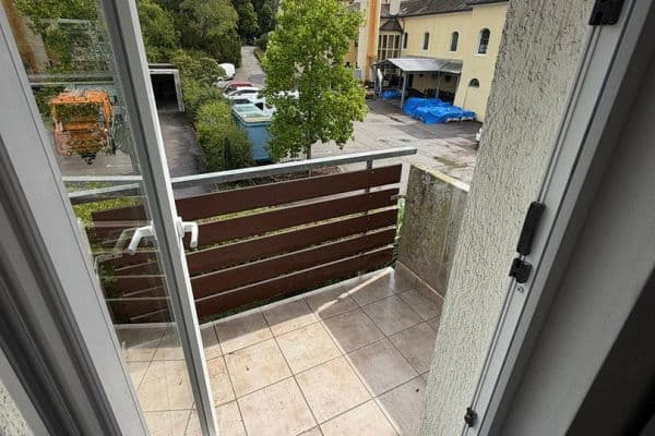Prenájom bytu 3-izbový 75 m², Pforzheim Prenájom bytu 3-izbový 75 m², Pforzheim