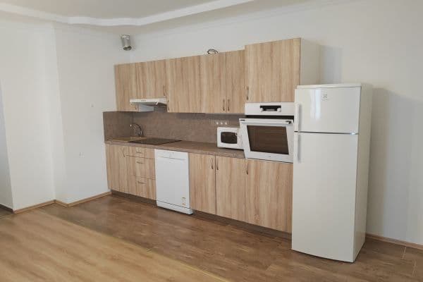 Predaj bytu 2-izbový 59 m², Armádní, Milovice Predaj bytu 2-izbový 59 m², Armádní, Milovice