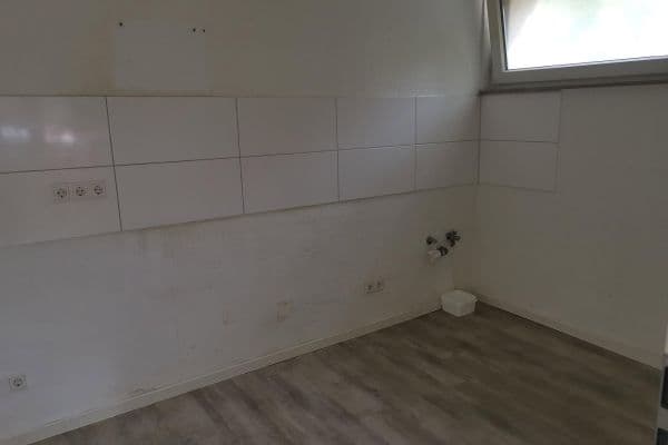 Prenájom bytu 4-izbový 89 m², Siegfriedstr.72, Marl Prenájom bytu 4-izbový 89 m², Siegfriedstr.72, Marl
