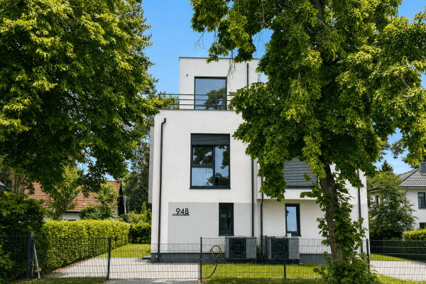 Predaj domu 122 m², pozemok 197 m², Odernheimer Straße 94 B, Berlin, Berlín Predaj domu 122 m², pozemok 197 m², Odernheimer Straße 94 B, Berlin, Berlín