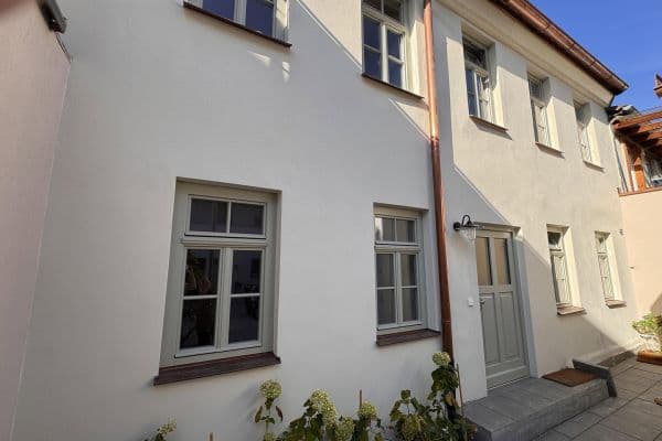 Prenájom bytu 3-izbový 77 m², Friedrichstraße 32, Erlangen Prenájom bytu 3-izbový 77 m², Friedrichstraße 32, Erlangen