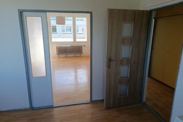 Predaj bytu 2-izbový 72 m², Revoluční, Libochovice Predaj bytu 2-izbový 72 m², Revoluční, Libochovice