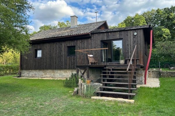 Predaj rekreačného objektu 60 m², pozemok 846 m², Beroun Predaj rekreačného objektu 60 m², pozemok 846 m², Beroun