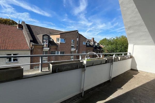 Prenájom bytu 2-izbový 69 m², Mülheimer Freiheit, Köln, Severné Porýnie - Westfálsko Prenájom bytu 2-izbový 69 m², Mülheimer Freiheit, Köln, Severné Porýnie - Westfálsko