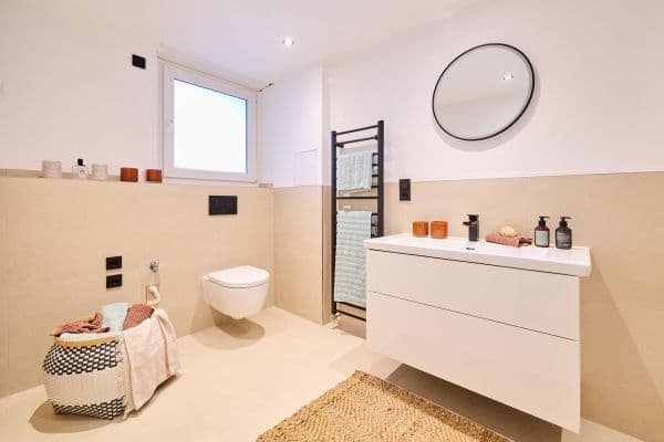 Predaj bytu 3-izbový 76 m², Frankenstr.82, Essen Predaj bytu 3-izbový 76 m², Frankenstr.82, Essen