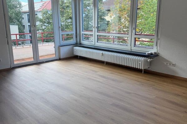 Prenájom bytu 2-izbový 70 m², Emil-Heckel-Straße 12, Mannheim, Bádensko-Wurttembersko Prenájom bytu 2-izbový 70 m², Emil-Heckel-Straße 12, Mannheim, Bádensko-Wurttembersko