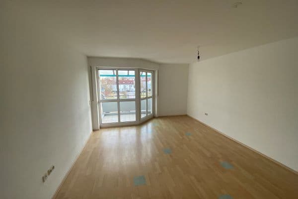 Prenájom bytu 3-izbový 90 m², Rostocker Weg 1, Gersthofen Prenájom bytu 3-izbový 90 m², Rostocker Weg 1, Gersthofen