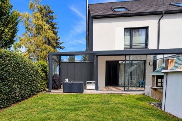 Predaj domu 150 m², pozemok 315 m², Zur Hammerschmiede 14a, Bellenberg Predaj domu 150 m², pozemok 315 m², Zur Hammerschmiede 14a, Bellenberg