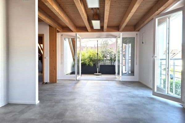 Prenájom bytu 4-izbový 112 m², Kernen Prenájom bytu 4-izbový 112 m², Kernen